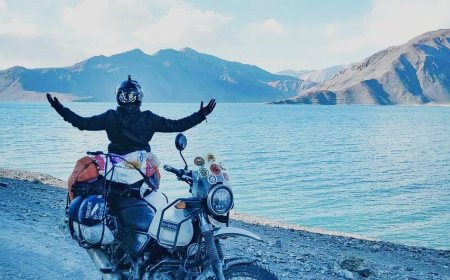 Experience the Ultimate Adventure with Ladakh Bike Tour Packages