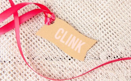 Custom Hang Tags Printing: Design, Materials, and Branding Strategies