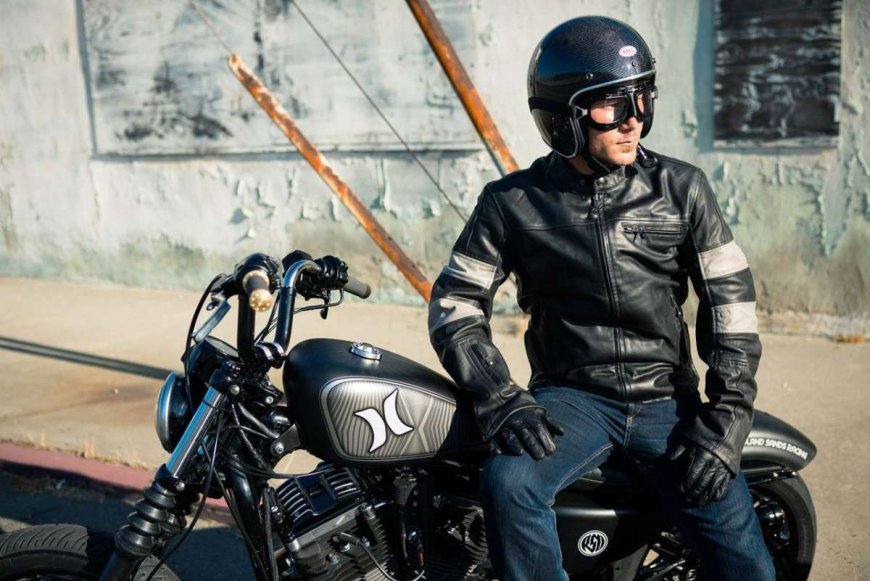 Best Bike Outfits for Style and Safety: A Rider’s Wardrobe Guide