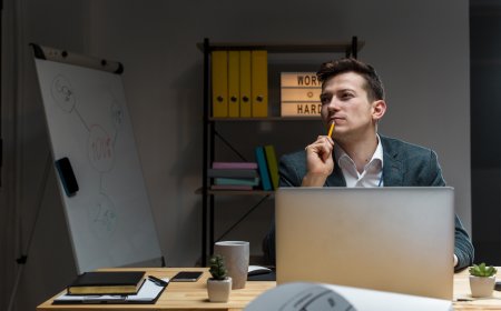 How to Build a Reliable Second Income Stream Without Quitting Your Job