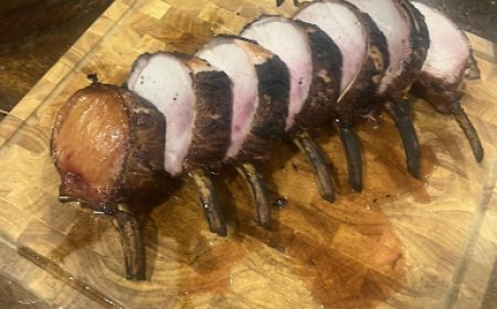 Why Choose an Offset Charcoal Smoker with a Customized Grill Set?