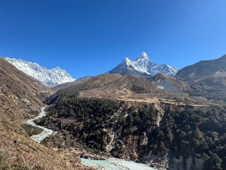 Addressing Challenges & Solutions: Everest Base Camp Trek Difficulty: Can You Do It?