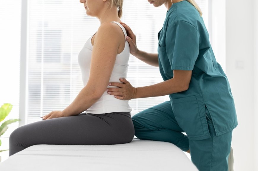 How Posture Therapy Relieves Sciatica Pain Without Medication or Surgery